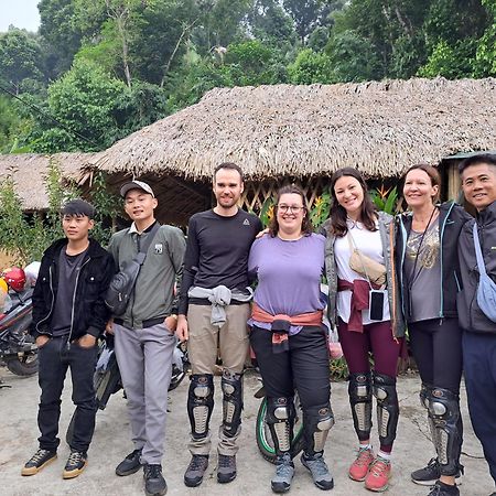 Homestay Field - Bungalow, Ha Giang Loop Tour, Motorbikes Rental Esterno foto