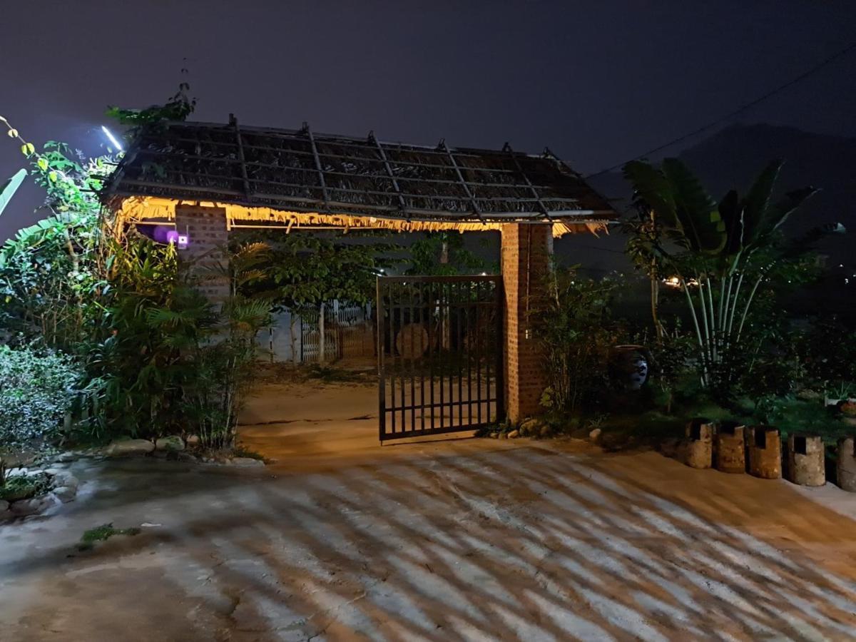 Homestay Field - Bungalow, Ha Giang Loop Tour, Motorbikes Rental Esterno foto