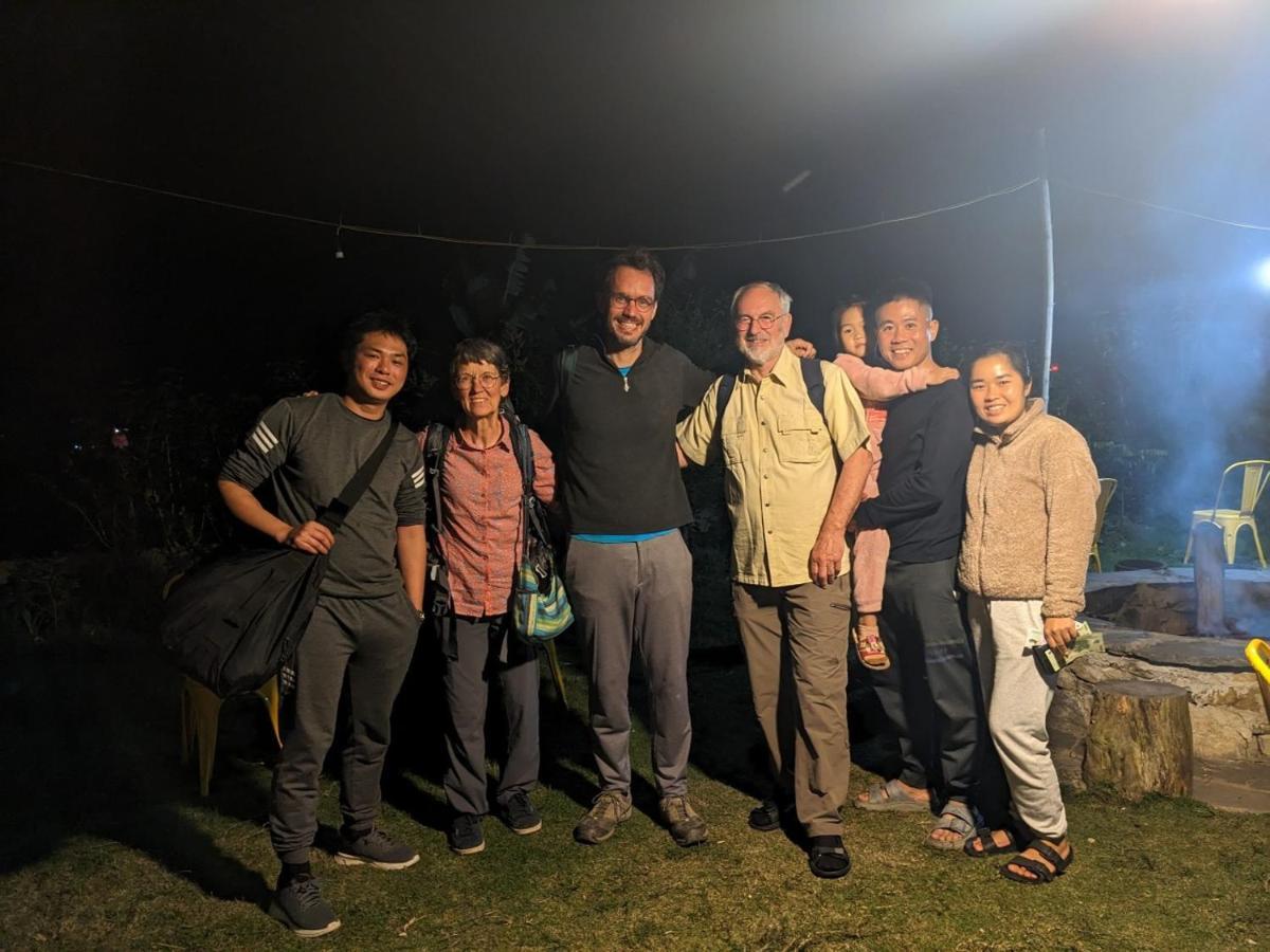Homestay Field - Bungalow, Ha Giang Loop Tour, Motorbikes Rental Esterno foto