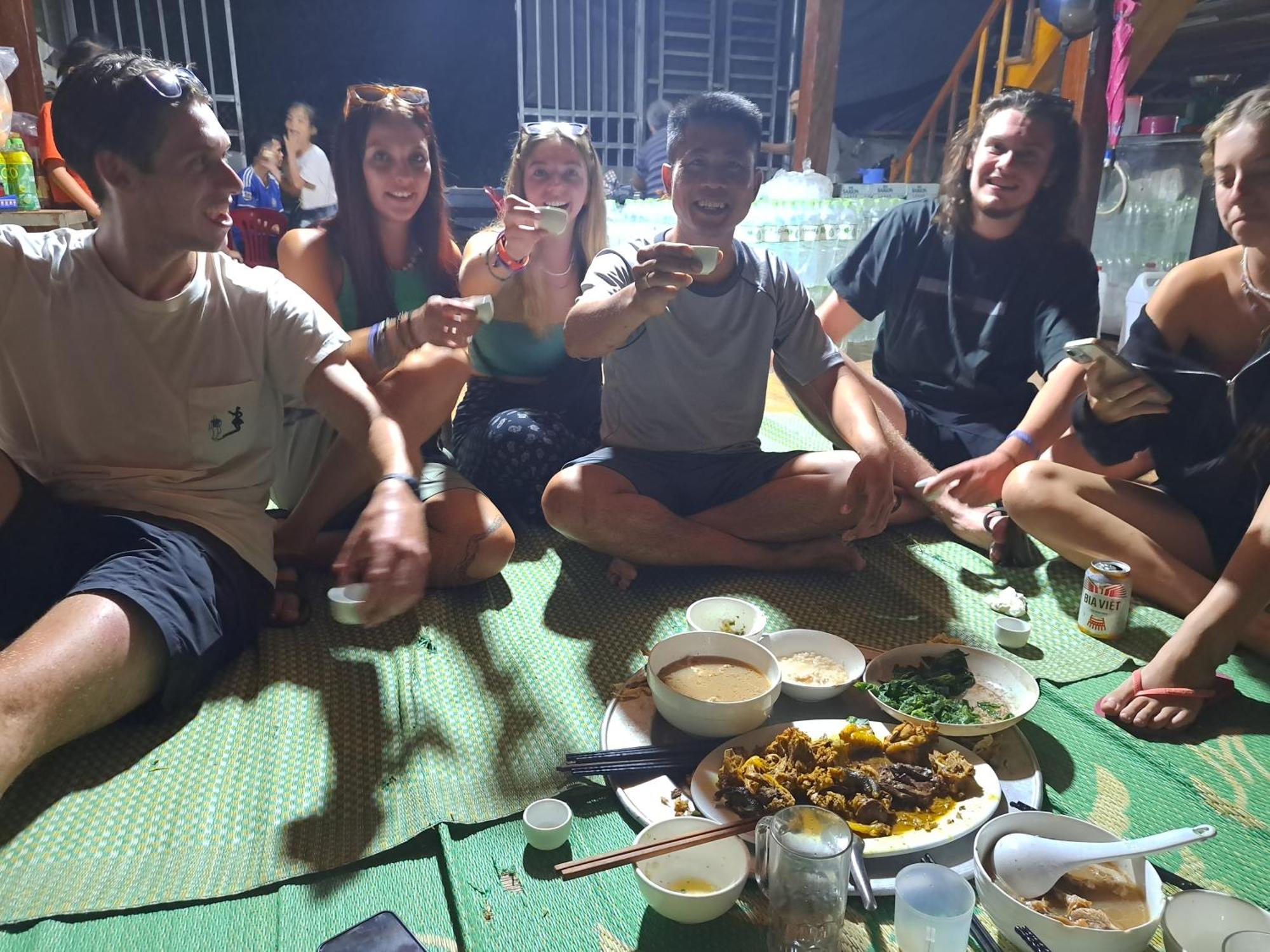 Homestay Field - Bungalow, Ha Giang Loop Tour, Motorbikes Rental Esterno foto