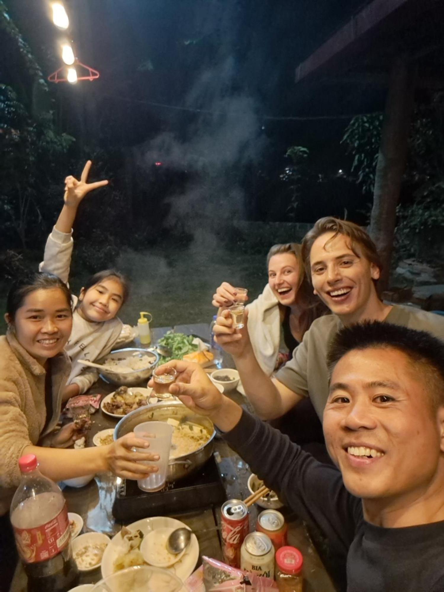 Homestay Field - Bungalow, Ha Giang Loop Tour, Motorbikes Rental Esterno foto