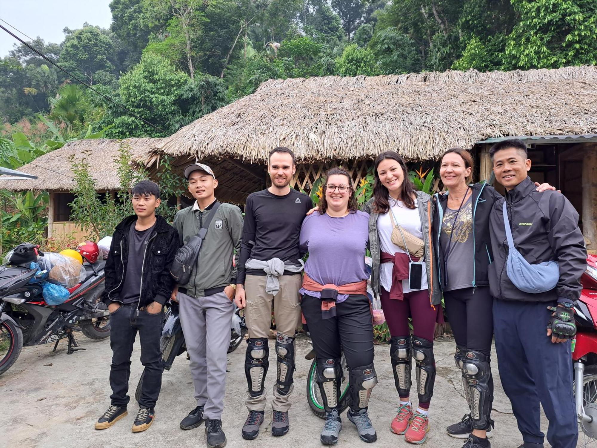 Homestay Field - Bungalow, Ha Giang Loop Tour, Motorbikes Rental Esterno foto