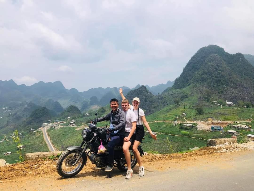 Homestay Field - Bungalow, Ha Giang Loop Tour, Motorbikes Rental Esterno foto